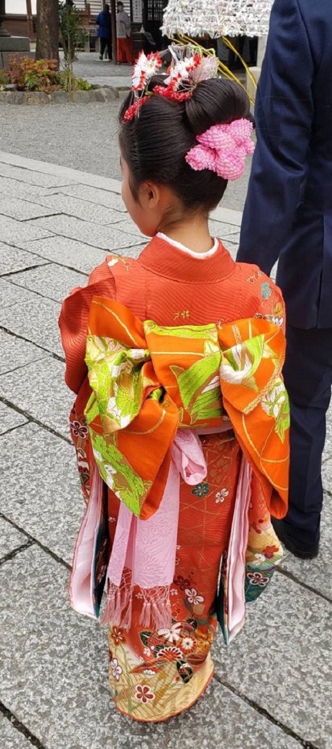 七五三絢ちゃん