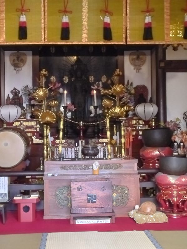 大観音寺本堂内