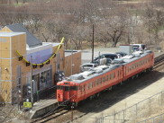 �Ìy�S���̓d�Ԃ̉摜