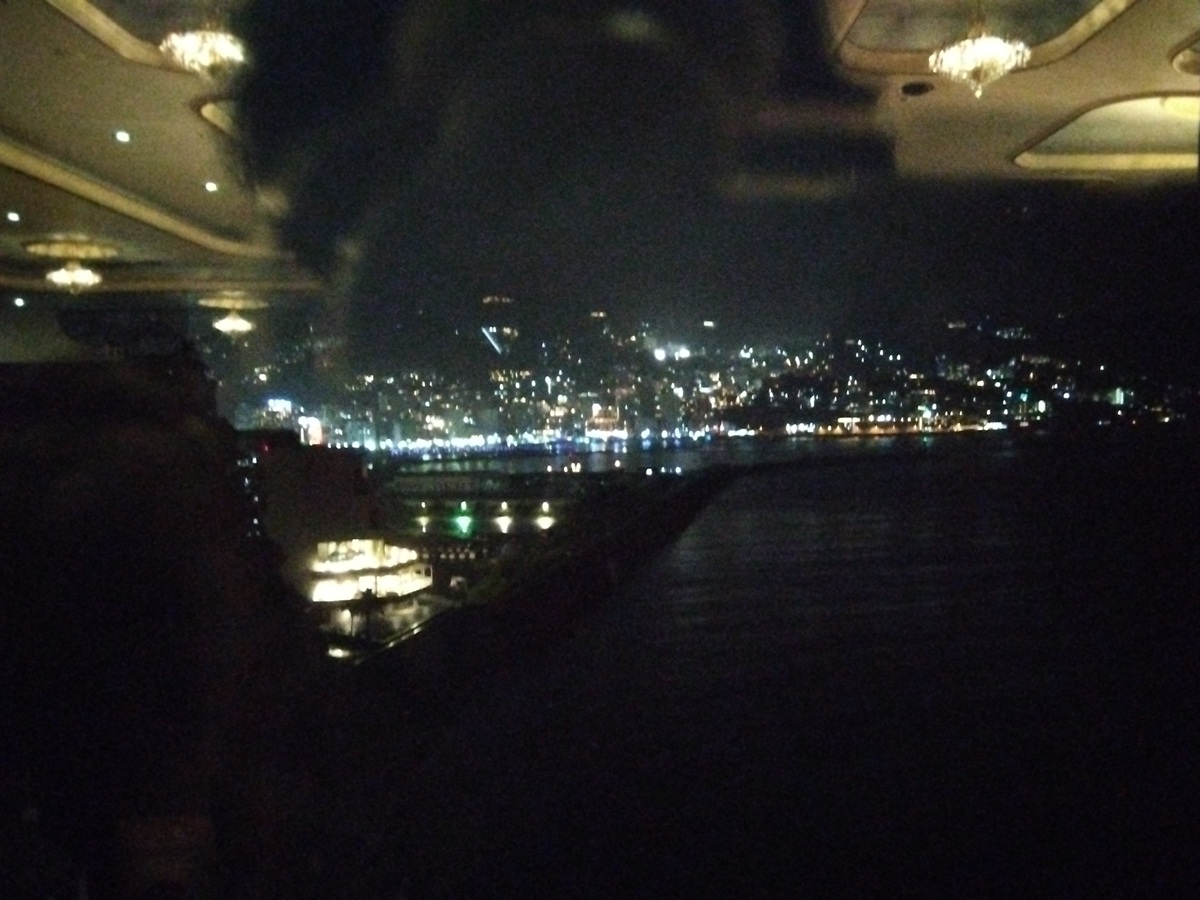 �u�T�����E�h�E�ї؁v����̖�i