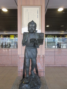 ��{������