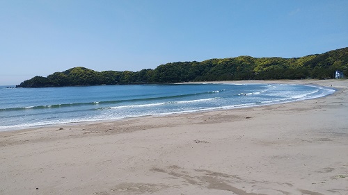 ��ԑO�ɁA�|�P�l�ɖʂ������H���猩���|���l10:48