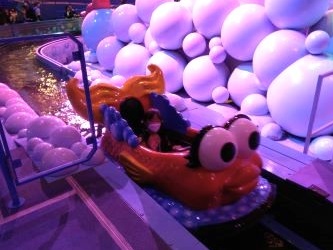 USJ �G�����̃o�u���E�o�u�� �z�ޔT�����