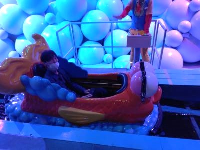 USJ �G�����̃o�u���E�o�u�� �|�Y����