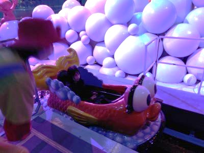 USJ �G�����̃o�u���E�o�u�� �z�ޔT����� �|�Y����