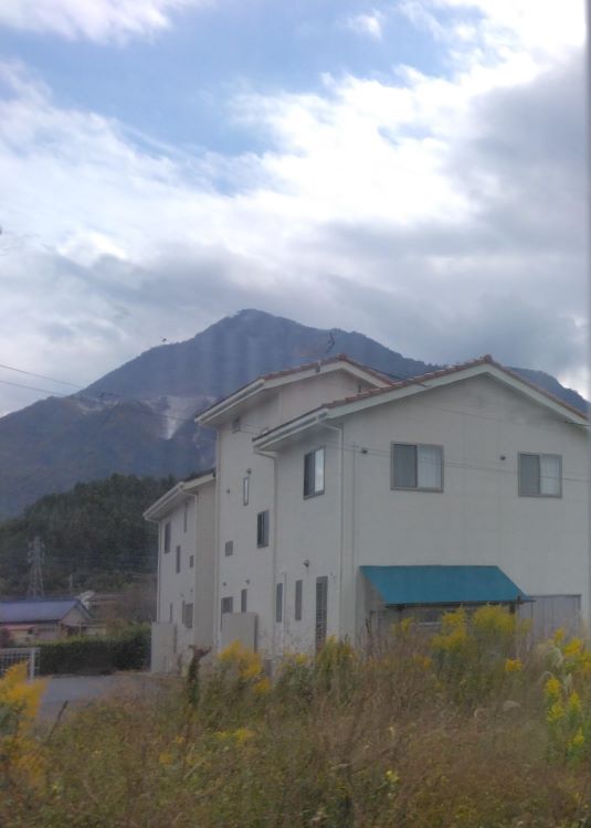 �k���̕��b�R